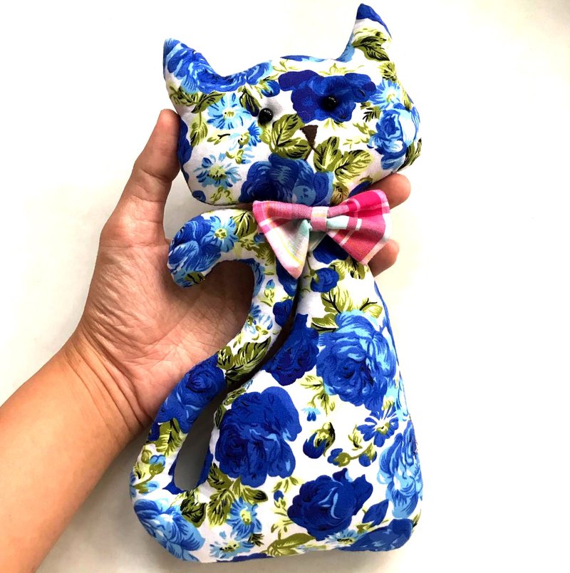 Handcraft Thai Fabric Cat Doll - 寶寶/兒童玩具/玩偶 - 棉．麻 