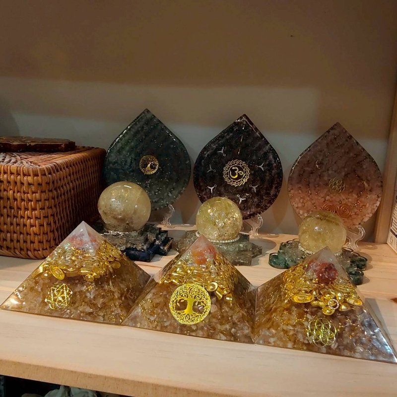 奧剛金字塔  鴻運當頭 - 裝飾/擺設  - 水晶 
