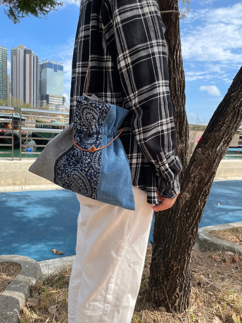 Denim cord bag drawstring pocket - กระเป๋าหูรูด - ผ้าฝ้าย/ผ้าลินิน สีเทา