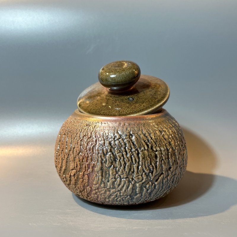 柴燒茶倉 / 半斤風化肌理茶倉 / 小平凡手作 - 其他 - 陶 卡其色