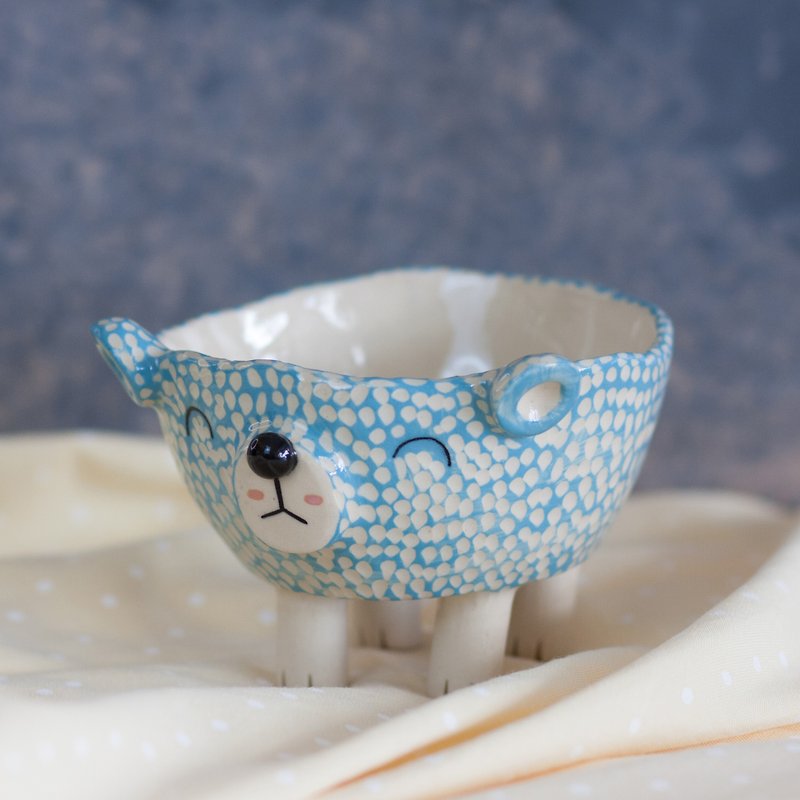 Little bear's bowl has legs. - Bowls - Pottery 