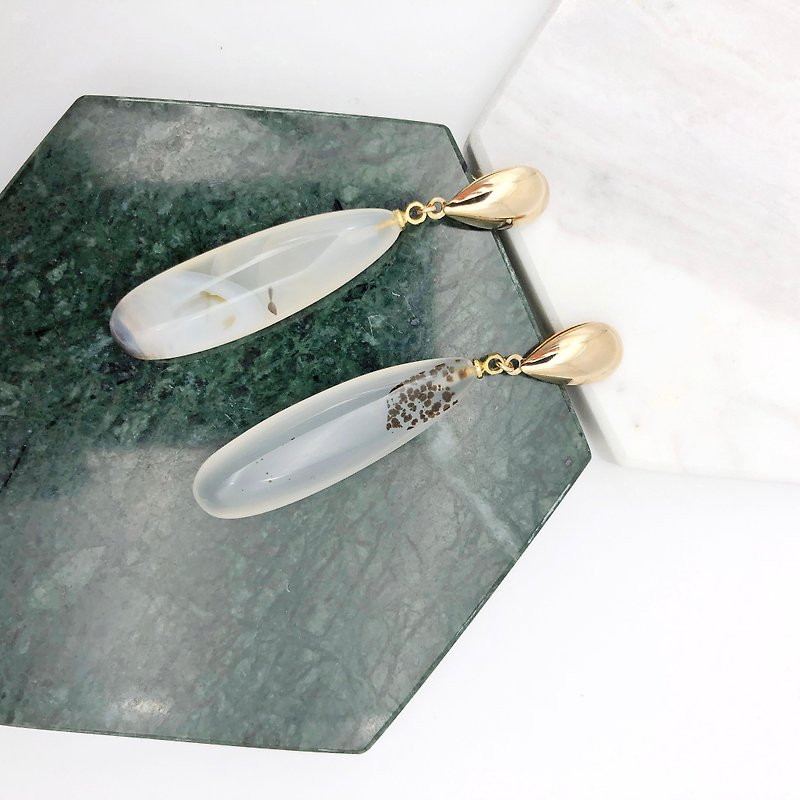 Japanese Style Agate 925 Silver with 14kgf Earrings  【New Year Earrings 】 - Earrings & Clip-ons - Semi-Precious Stones Gold