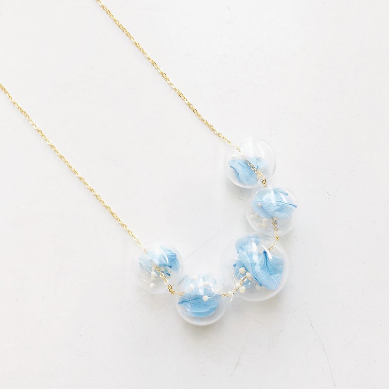 粉藍色 繡球花 不凋花 保鮮花 玻璃珠 透明 項鏈 頸鏈 生日禮物  - 頸鏈 - 玻璃 藍色