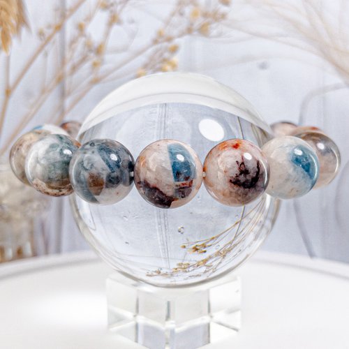 アクアマリン　結晶　希少品 アイランドアクアマリン】希少大粒アクアマリン共生大手腰水晶