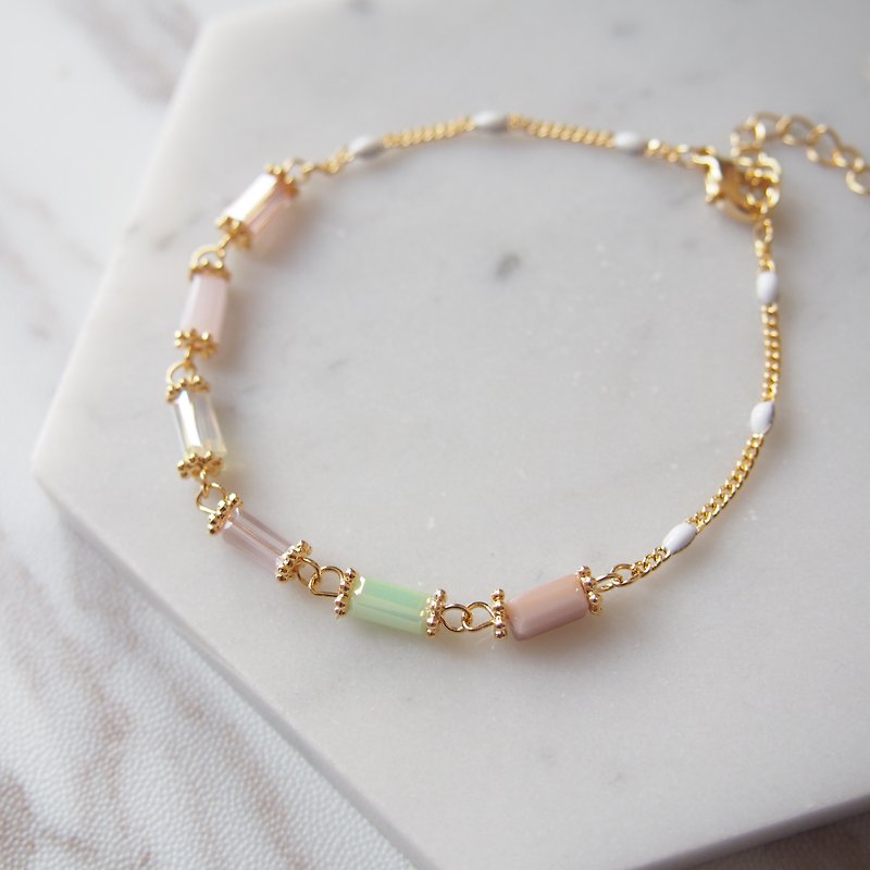 Noble temperament, multi-color square column, light pink bracelet, gift - Bracelets - Other Materials Pink