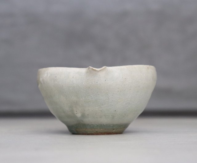 片口抹茶碗 - ショップ YUGEN 茶碗・ボウル - Pinkoi