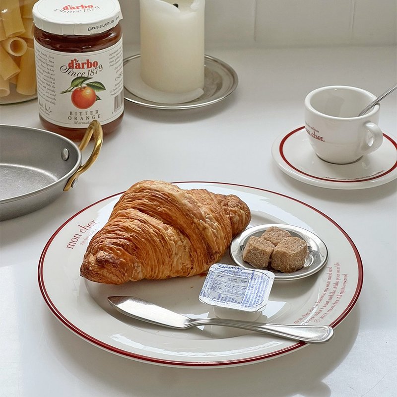 Vintage Red Main Plate 9inch - Plates & Trays - Porcelain White