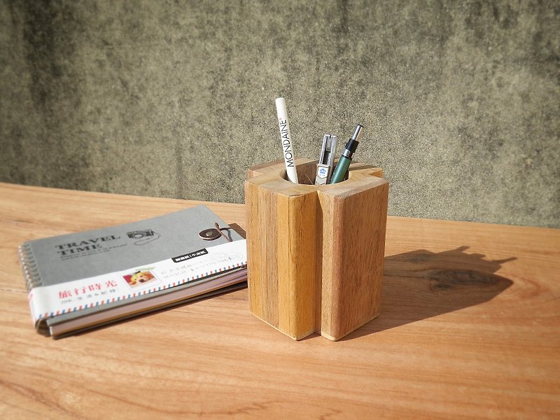 HO MOOD 木拼系列—朵兒 筆筒 - 筆筒/筆座 - 木頭 橘色