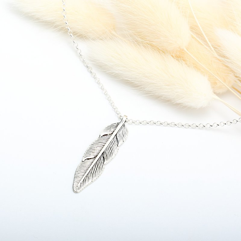 Indian Feather Sterling Silver Necklace Valentine's Day gift - สร้อยคอ - เงินแท้ สีเงิน