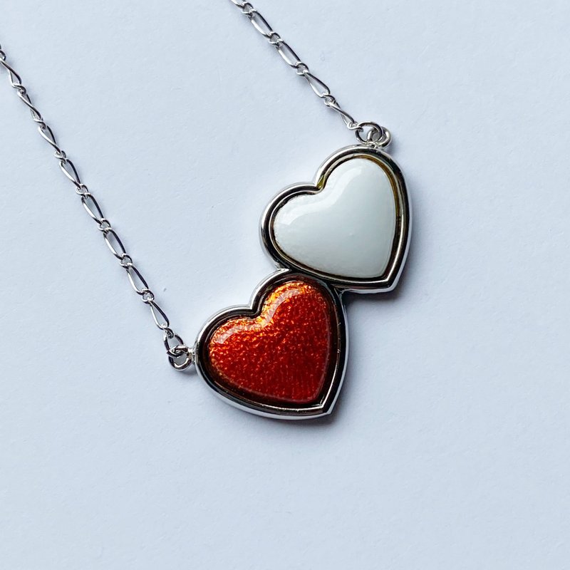 Twin Heart [White & Red] Cloisonne Pendant, Pure Silver Cloisonne - สร้อยคอ - วัสดุอื่นๆ ขาว