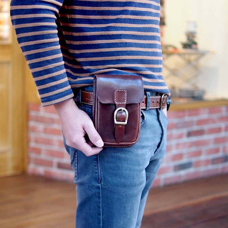 Textured handmade Japanese vegetable tanned cow leather magnetic buckle waist bag / carry bag Made by HANDIIN - อื่นๆ - หนังแท้ 