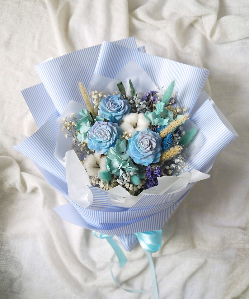 Blue sky (large). Essential oil Sola flower. Dried flower. Immortal flower. Never faded flower. Valentine's Day. Proposal bouquet - Dried Flowers & Bouquets - Plants & Flowers Blue