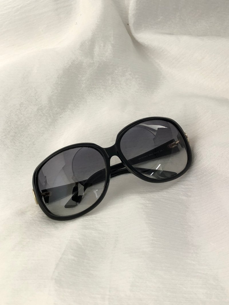 【 日本直送　名牌中古包 】GUCCI グッチ サングラス ブラック GGロゴ vintage ヴィンテージ オールド twdebz - 太陽眼鏡/墨鏡 - 其他材質 黑色