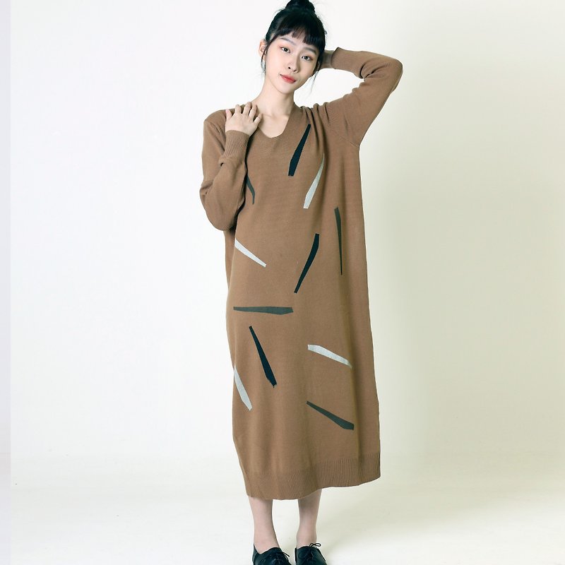 + Sweater V-neck long version camel + - One Piece Dresses - Other Materials Brown