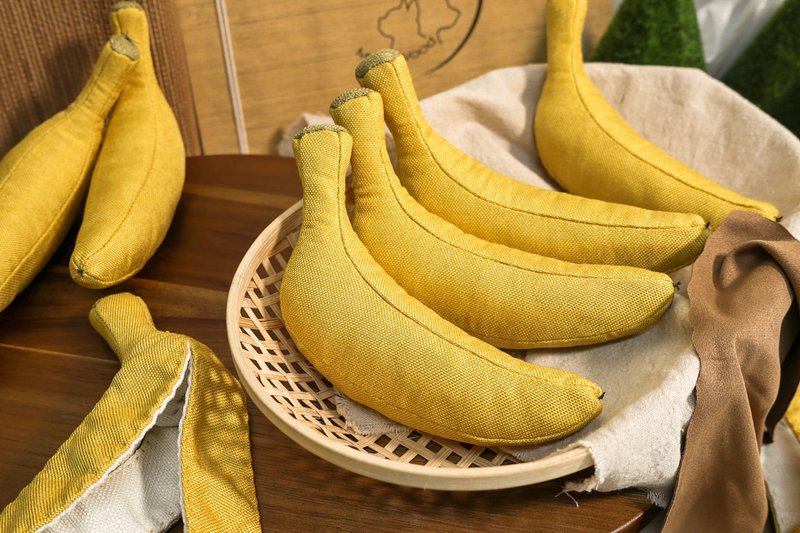香蕉Banana 手作 貓玩具 吊飾 家飾品 兒童玩具 蔬果 - 貓/狗玩具 - 其他材質 多色