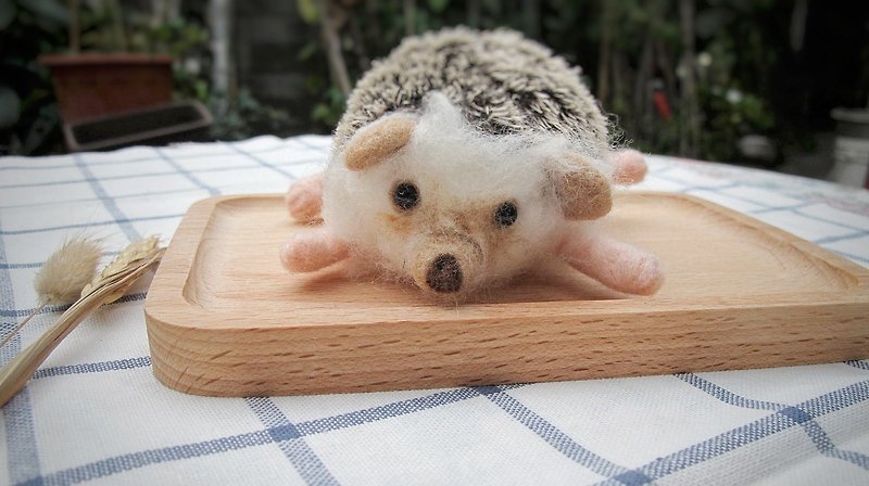 Needle Felt Animal Pet Hedgehog Portrait Commemorate Life-size (custom-made) - อื่นๆ - ขนแกะ สีกากี
