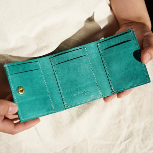 シンプルな三つ折りウォレット　ターコイズ　イタリアンレザー 三つ折り財布 [ イタリアンレザーターコイズ ] ミニ財布