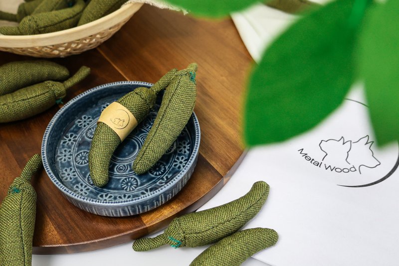 辣椒(綠) Green Chili 手作 貓玩具 吊飾 家飾品 兒童玩具 蔬果 - 貓/狗玩具 - 其他材質 多色