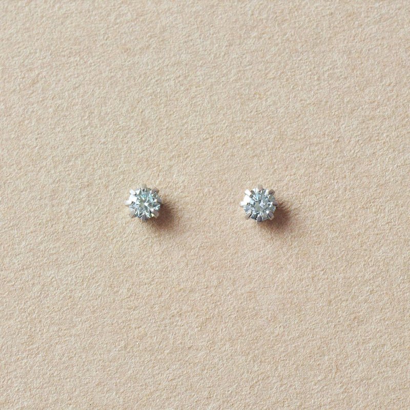 【Second Earrings】 鉑金冰藍鑽石耳環 - 耳環/耳夾/耳骨夾 - 貴金屬 