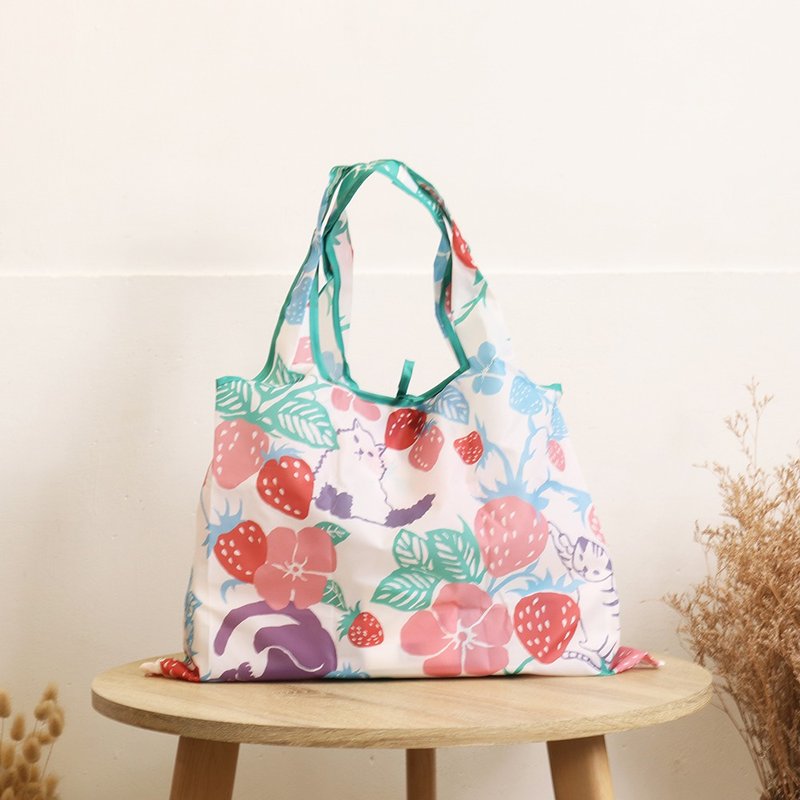 Prairie Dog Design Bag-Strawberry Peekaboo - กระเป๋าถือ - เส้นใยสังเคราะห์ หลากหลายสี