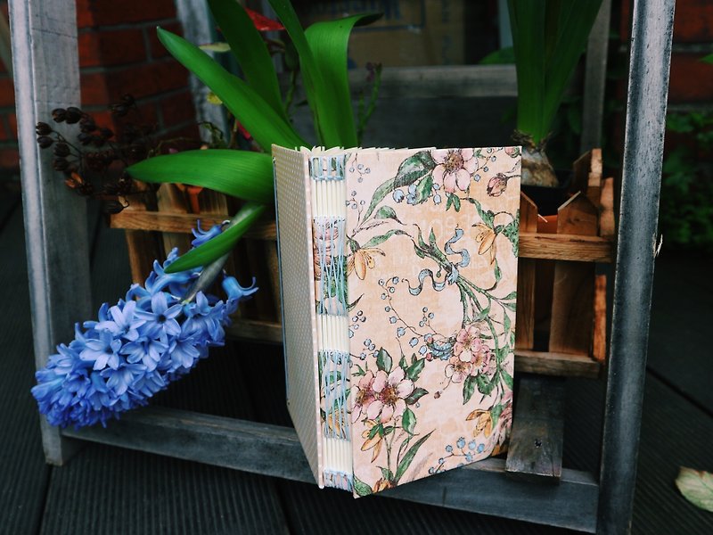 Miss French crocodile ﹝ ﹞ flowers handmade wire-bound book - Notebooks & Journals - Paper 