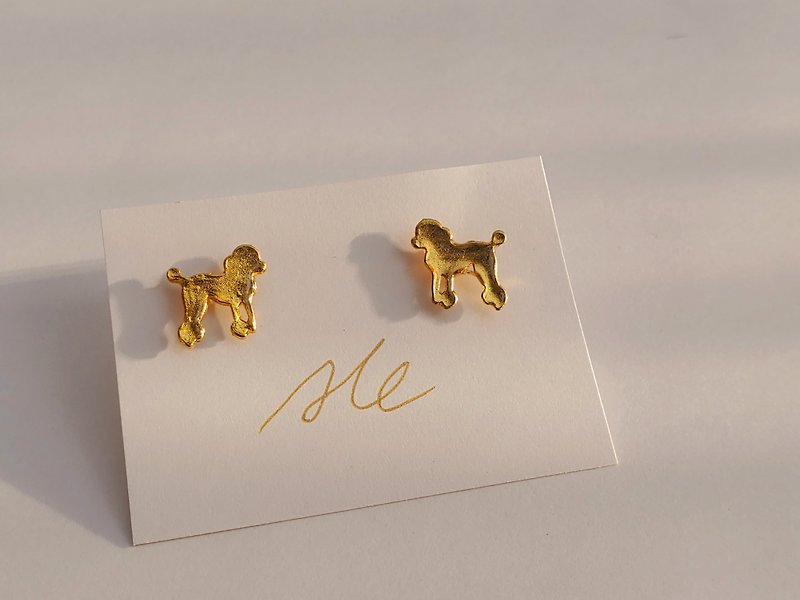 Handmade dog-themed earrings and earrings. - Earrings & Clip-ons - Resin Gold