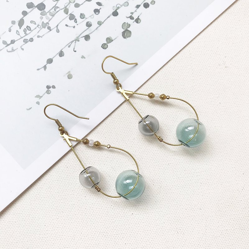 Exotic bubble _ _ Bronze earrings and dark green ash (folder can be changed) - ต่างหู - แก้ว สีเทา
