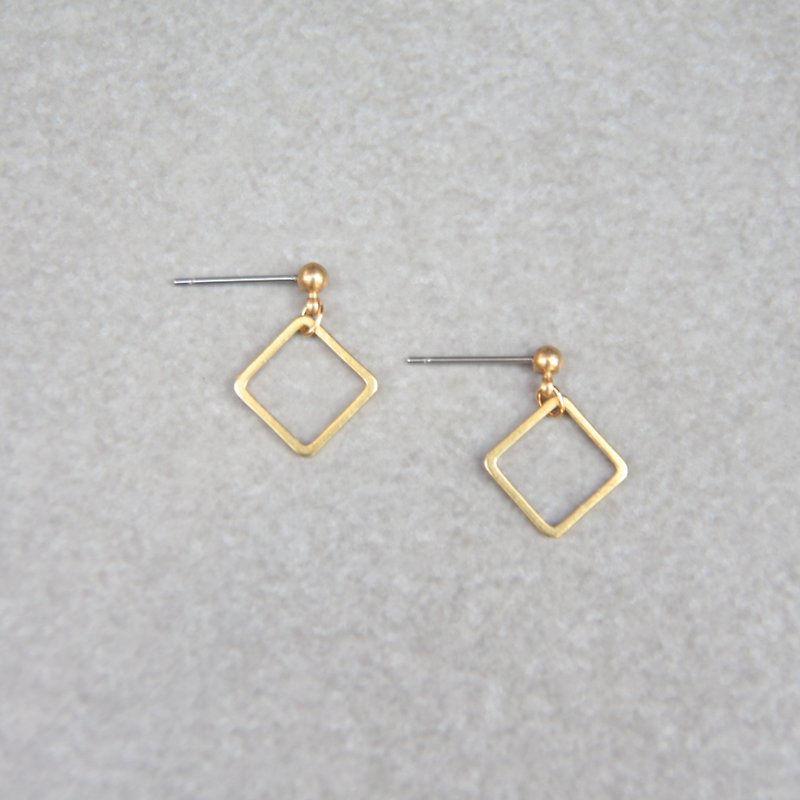 Hollow square simple brass earrings advanced thick plating plus protective film stainless steel ear clips - ต่างหู - โลหะ สีทอง