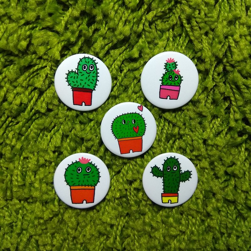 Big nose small badge - cactus (3.2cm) - เข็มกลัด/พิน - พลาสติก สีเขียว