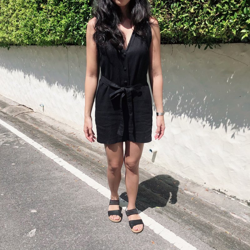 Black Linen Short Jumpsuit | Lucy short jumpsuit - 吊帶褲/連身褲 - 亞麻 黑色