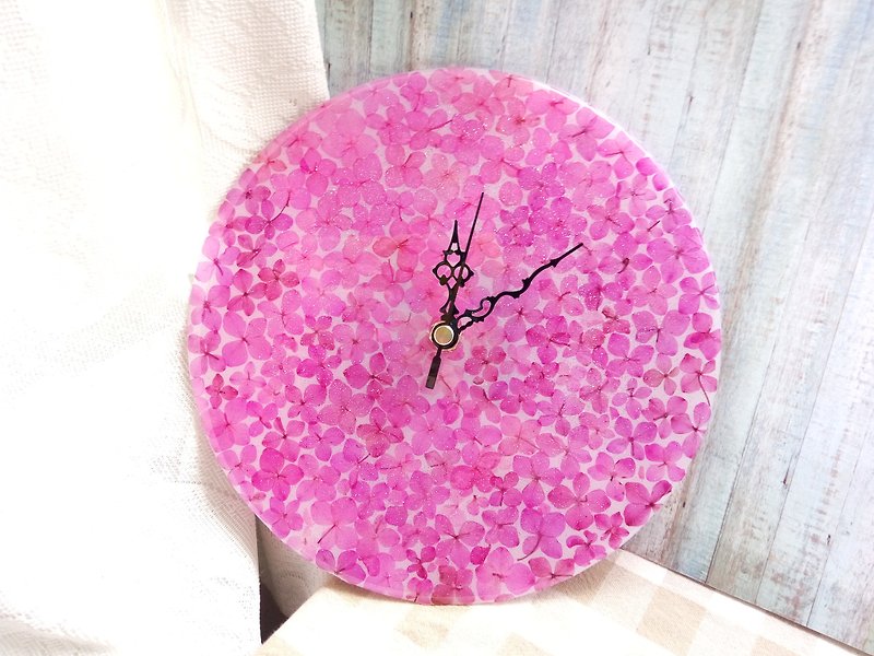 Annysワークショップ、花時計、ピンクの紫陽花（アクリル版） - 時計 - アクリル ピンク