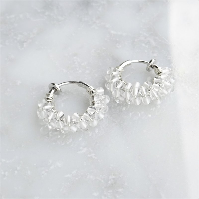 SV925SF*Crystal Quartz pavé earring / pierced earring - ต่างหู - เครื่องเพชรพลอย สีใส