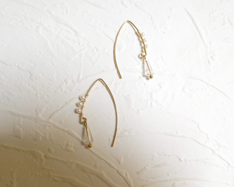 14K包金個性簡約大鉤式珍珠耳環 預定款 - 耳環/耳夾 - 其他金屬 銀色