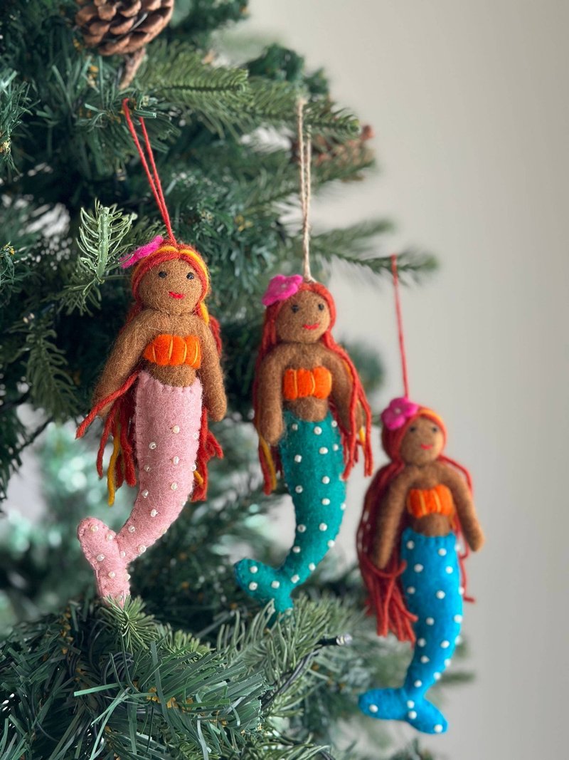 Christmas tree hanging mermaid family Christmas decoration wool felt Christmas hanging ornaments Christmas decoration - ของวางตกแต่ง - ขนแกะ 