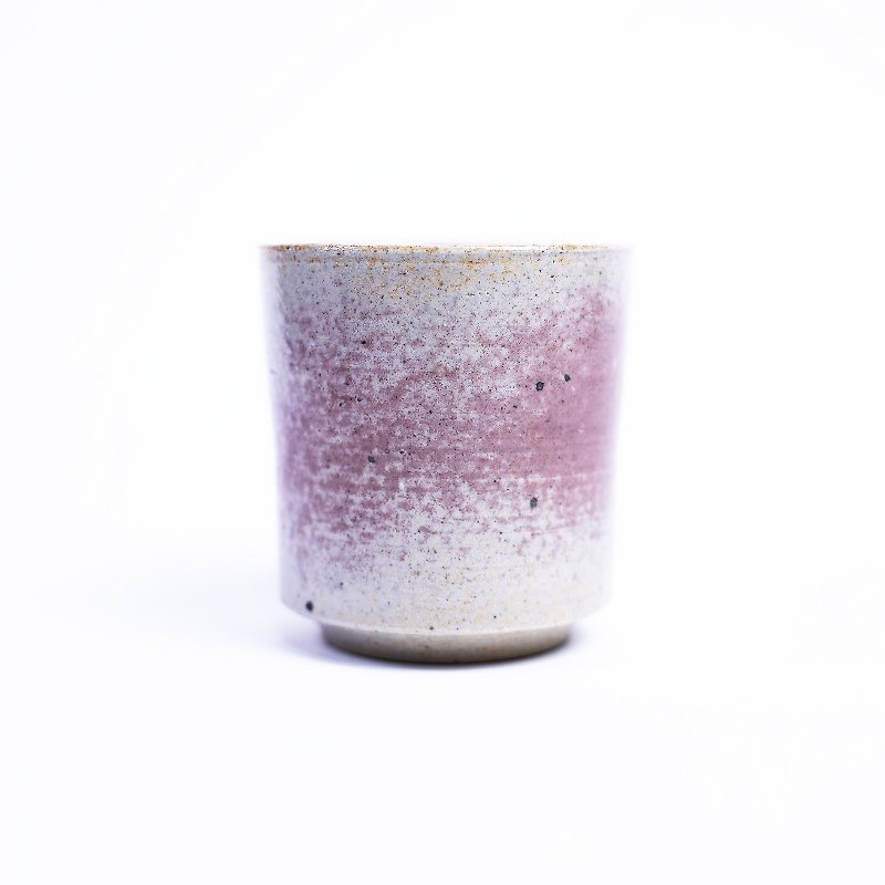 Mingya kiln l wood fired gray glaze two-color water cup gray pink pottery tea cup - ถ้วย - ดินเผา สึชมพู