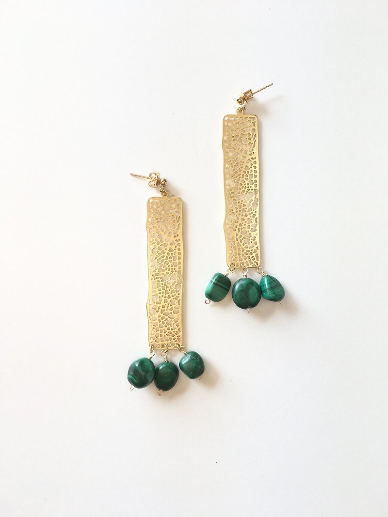 Malachite and Brass plate earrings - 耳環/耳夾 - 石頭 綠色