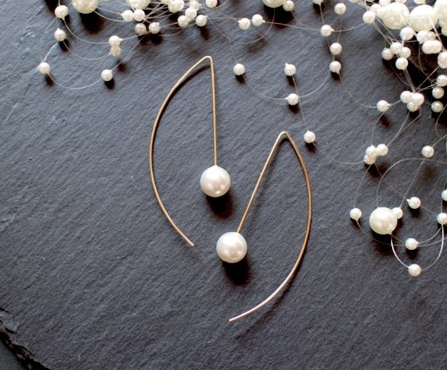 14kgf Swarovski Pearl Half Moon pierced earrings - 設計館stella