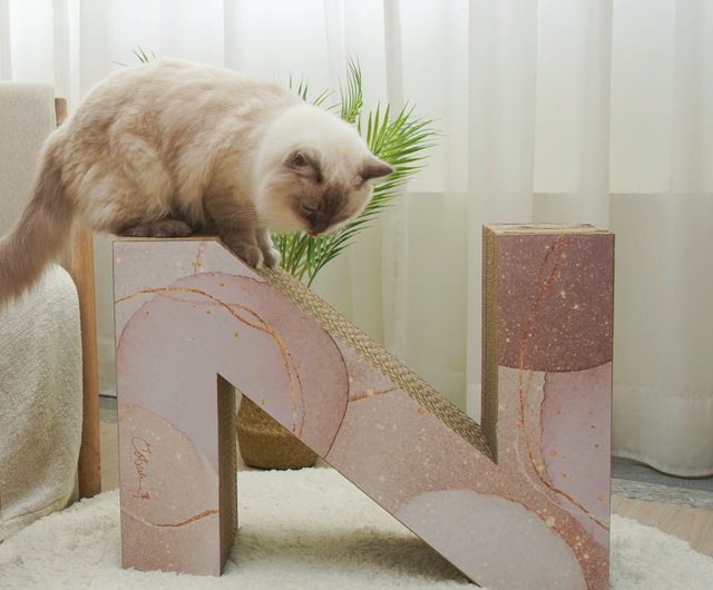 Zen hotsell cat scratcher