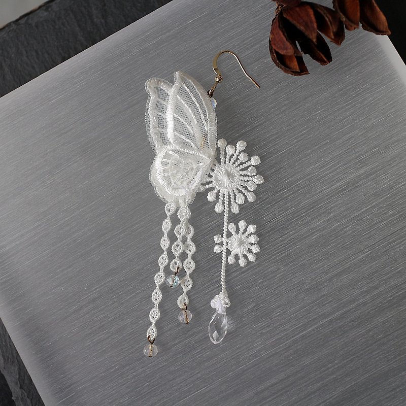 Lace Butterfly Single Dangle White Earrings Earhook Ear Clip-On - Earrings & Clip-ons - Copper & Brass White