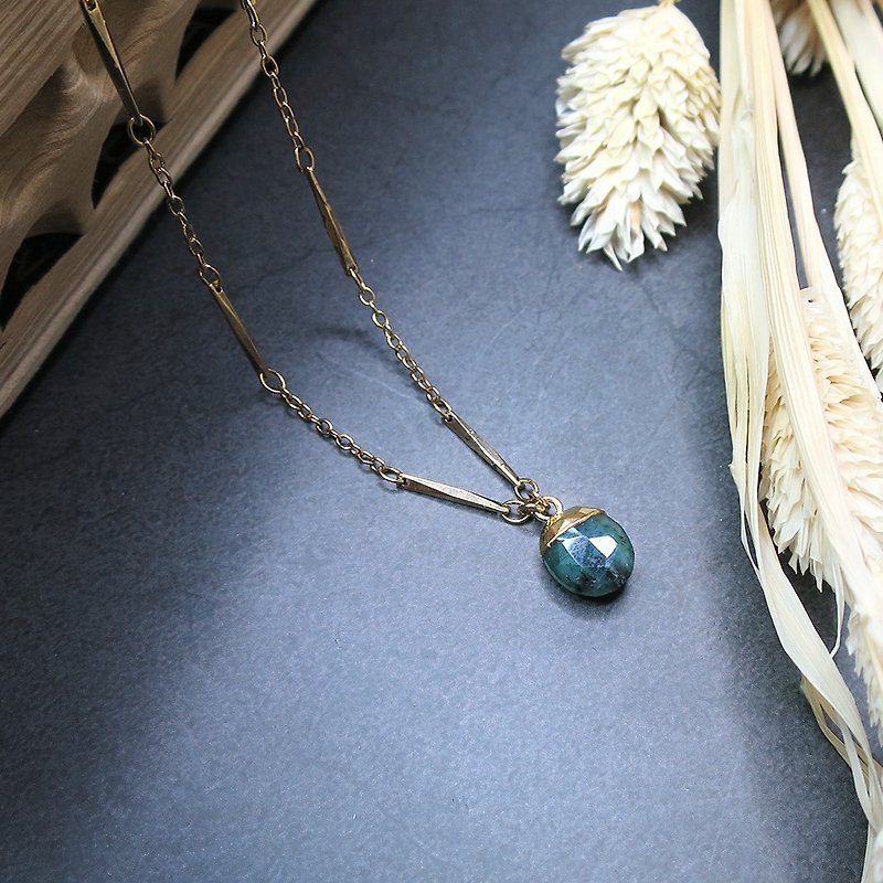 VIIART. Misty forest. Vintage natural emerald vintage silver plated 18K necklace limited sale - Necklaces - Gemstone Green