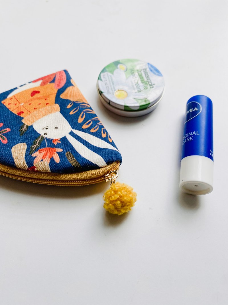 Essential travel lipstick, lipstick, hand cream, storage bag, medium bag, coin purse, customized - Toiletry Bags & Pouches - Cotton & Hemp Blue