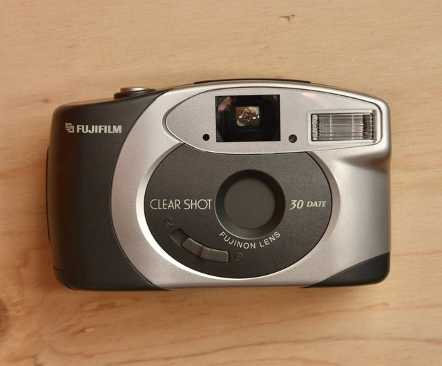 クラシックアンティーク】FUJIFILM CLEAR-SHOT 30 DATE 富士フイルム ズームコンパクトカメラ - ショップ フィルムカメラの流行  カメラ・チェキ - Pinkoi