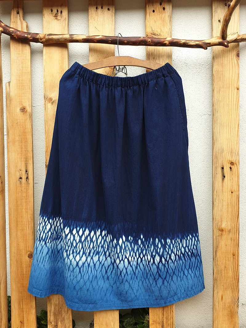 Water Elf organic cotton blue dyed long skirt four seasons versatile temperament - Skirts - Cotton & Hemp Blue
