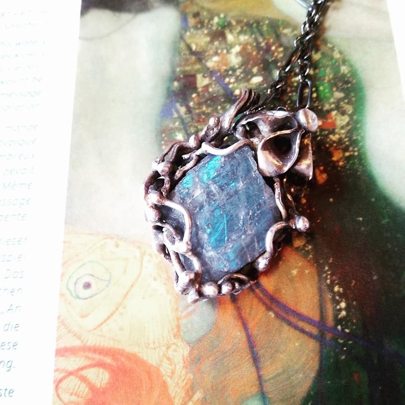 天然石鉱石ブルーラブラドライトの純銀製のペンダント手作り - ネックレス - 宝石 ブルー