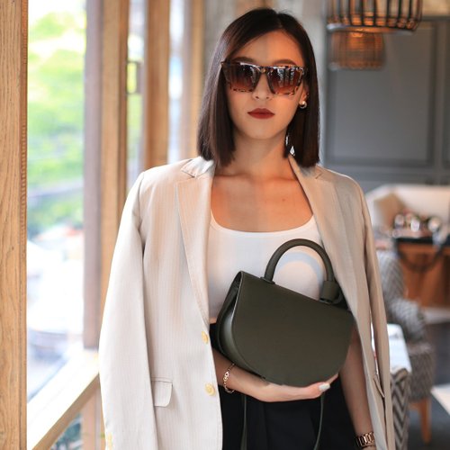 semi circle crossbody bag