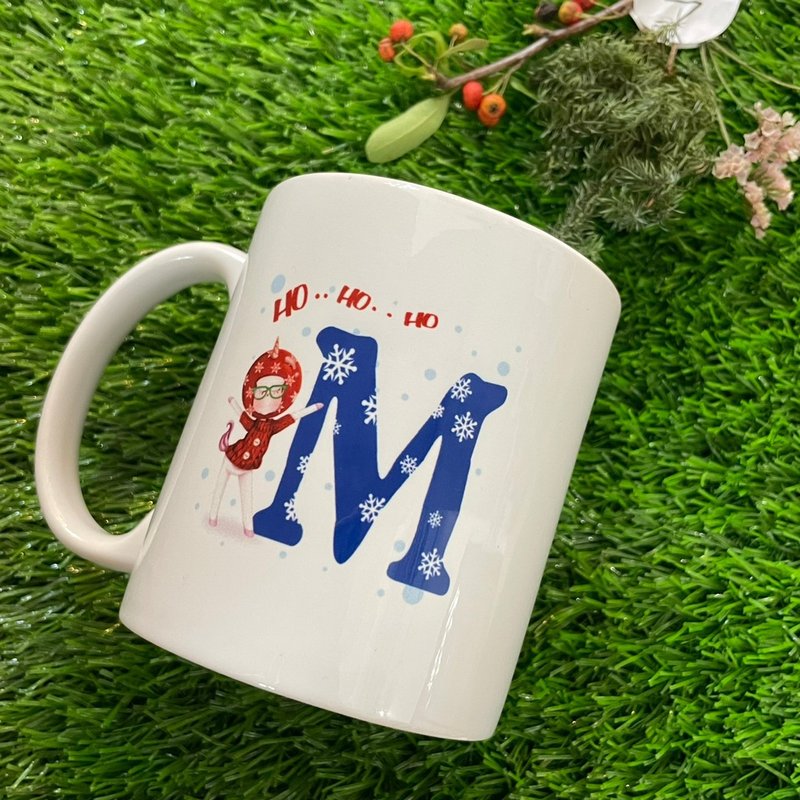 Pouting Monster Alphabet Mug | 11oz - แก้ว - ดินเผา ขาว