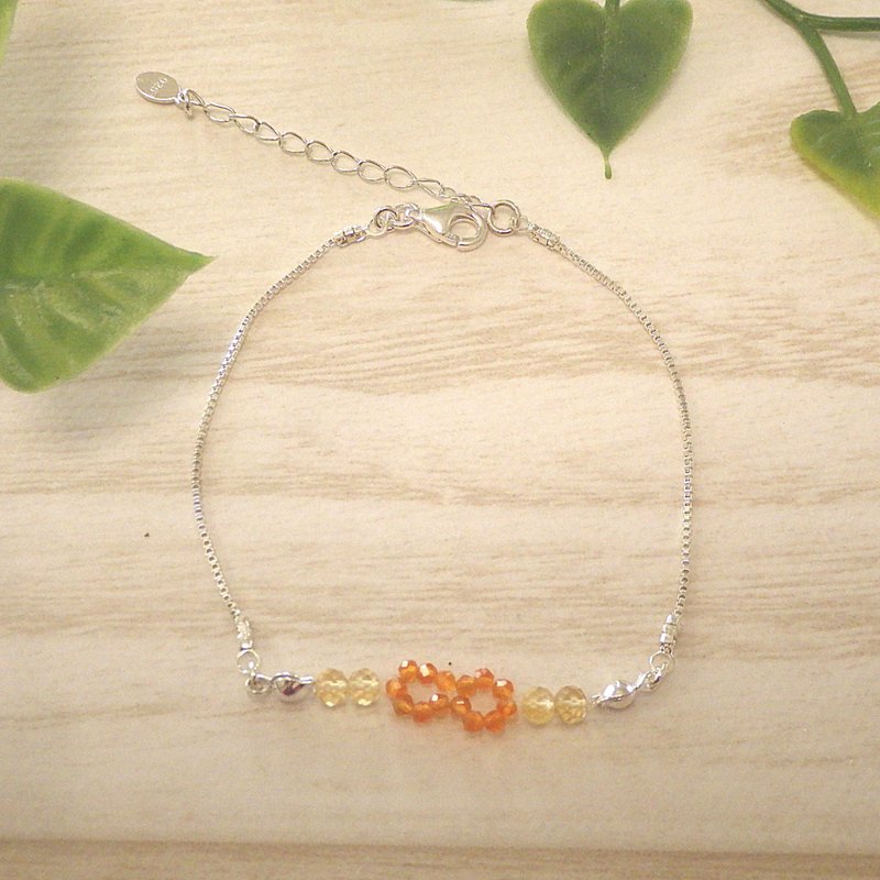 Infinity Breath - Bracelets - Semi-Precious Stones Orange