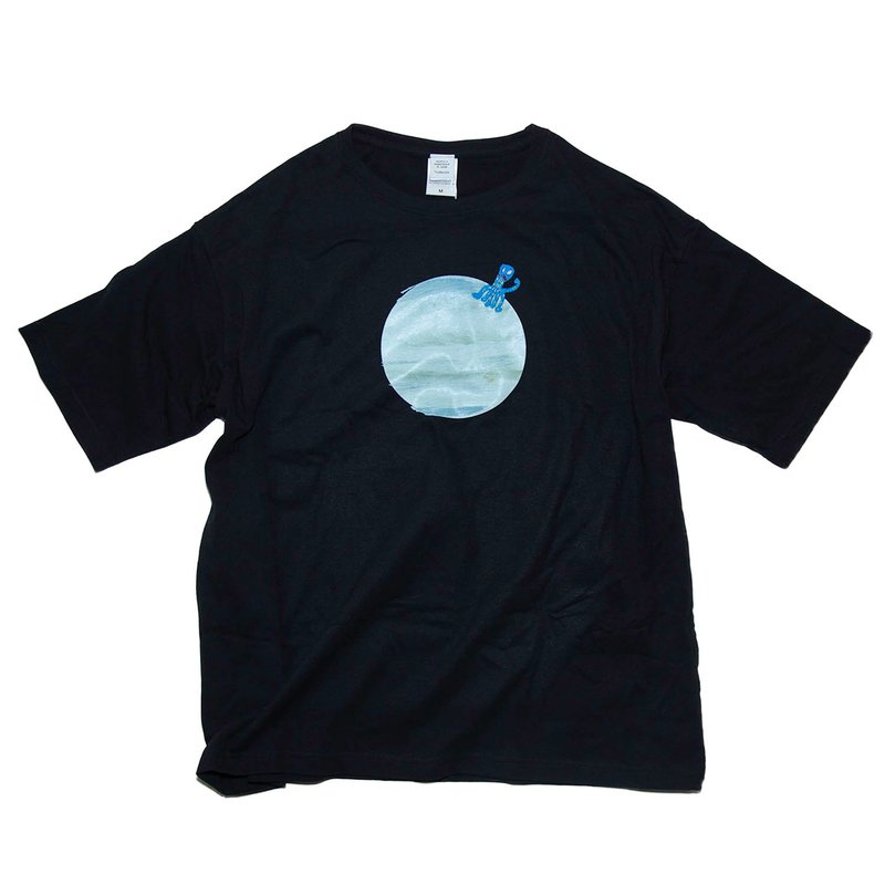 Jupiter's alien pattern big silhouette pocket T-shirt Unisex S ~ XL Tcollector - เสื้อยืดผู้หญิง - ผ้าฝ้าย/ผ้าลินิน สีดำ