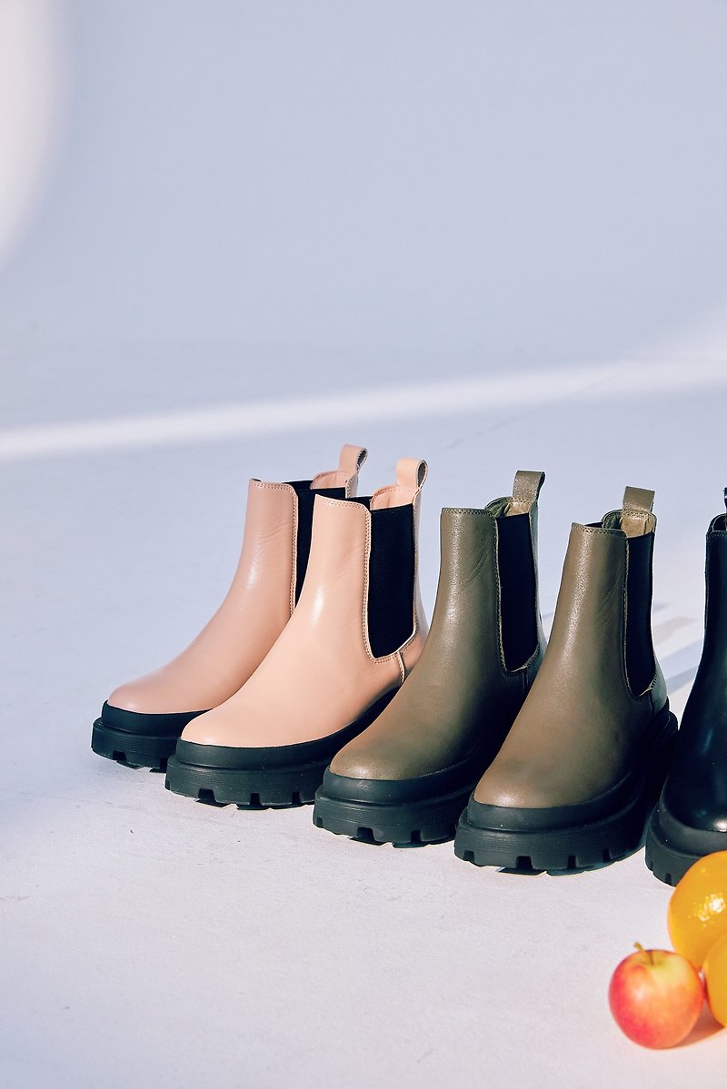 Belen lightweight thick-soled Chelsea mid-calf boots (three colors) - รองเท้าบูทสั้นผู้หญิง - วัสดุกันนำ้ ขาว