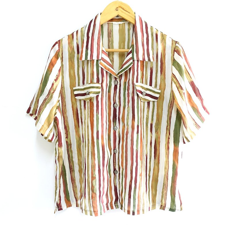 │Slowly│ Harmony-Ancient Shirt│vintage. Retro. Literature and art. - Women's Shirts - Polyester Multicolor